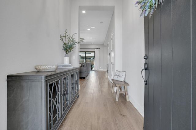 2656 Sinatra Pl, Manteca, CA 95337