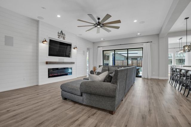 2656 Sinatra Pl, Manteca, CA 95337