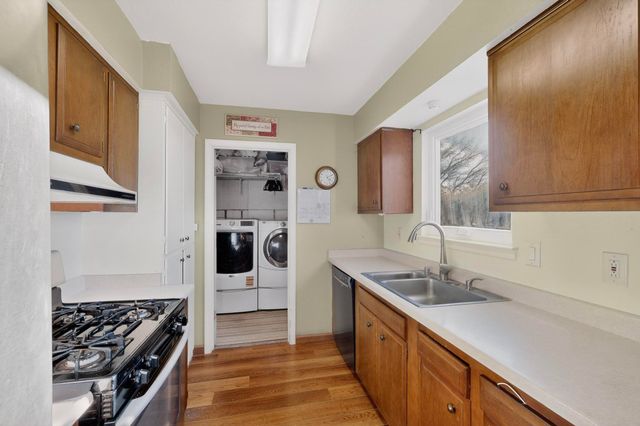 1225 Willys Knight Drive NE, Albuquerque, NM 87112