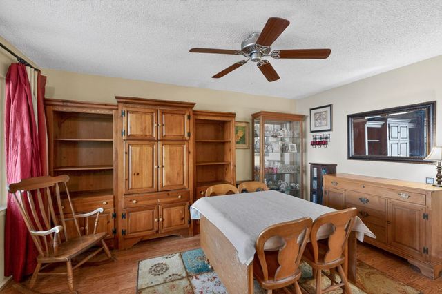 1225 Willys Knight Drive NE, Albuquerque, NM 87112