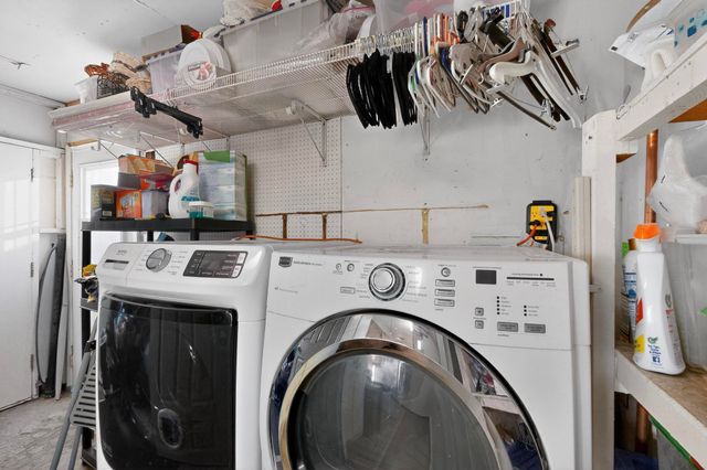 1225 Willys Knight Drive NE, Albuquerque, NM 87112