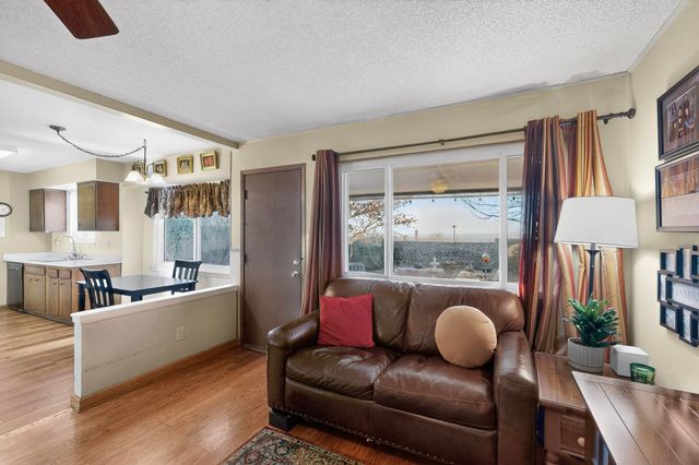 1225 Willys Knight Drive NE, Albuquerque, NM 87112