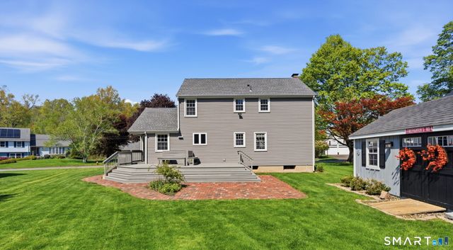 32 Meadowgate Street, Wethersfield, CT 06109