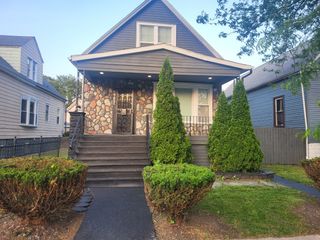 8629 S Union Avenue, Chicago, IL 60620