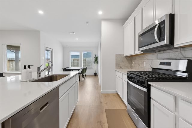 3903 Dodington Ash Drive, Fulshear, TX 77441