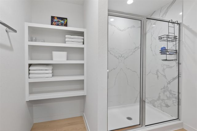 3903 Dodington Ash Drive, Fulshear, TX 77441