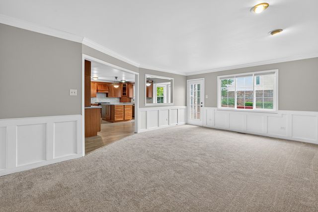 8415 Country Club Lane, Orland Park, IL 60462