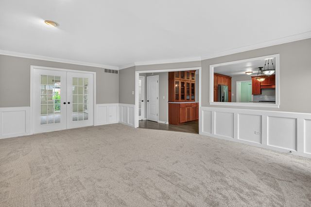 8415 Country Club Lane, Orland Park, IL 60462