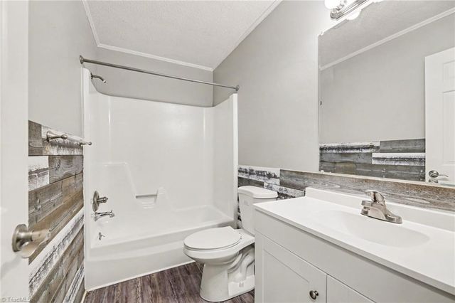 5021 Eastwin Drive, Winston-salem, NC 27104