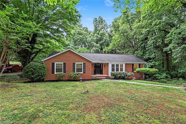 5021 Eastwin Drive, Winston-salem, NC 27104