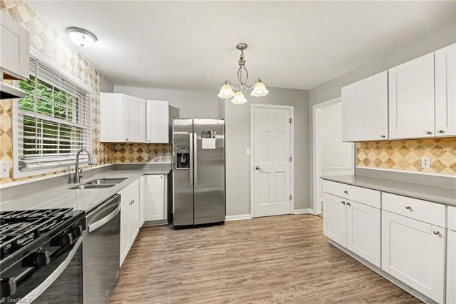 5021 Eastwin Drive, Winston-salem, NC 27104