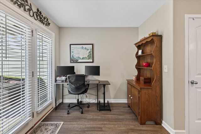 223 Woodland Valley Ln, Clarksville, TN 37040