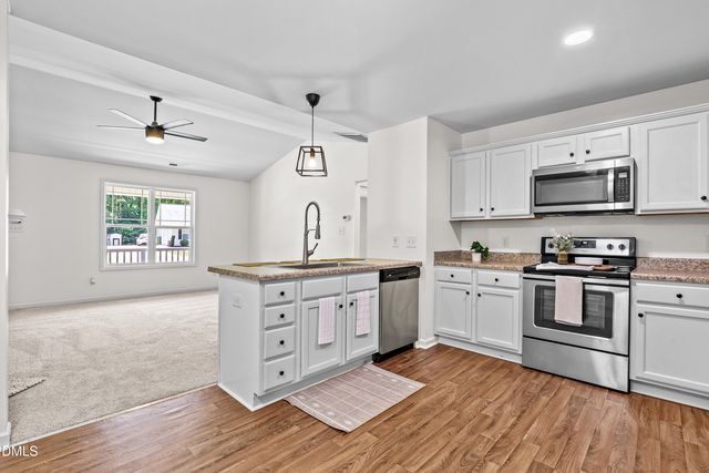 328 Barewood Drive, Four Oaks, NC 27524