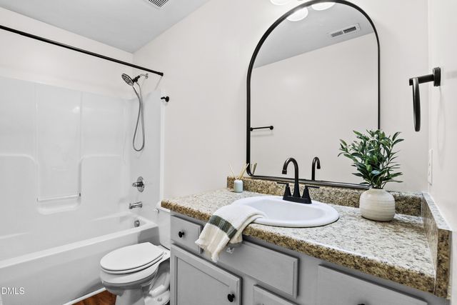 328 Barewood Drive, Four Oaks, NC 27524