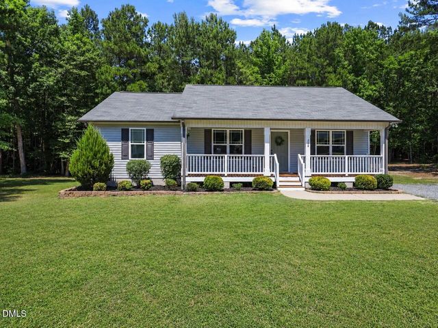 328 Barewood Drive, Four Oaks, NC 27524