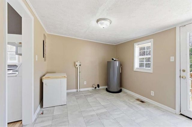 587 Whooping Creek Road, Carrollton, GA 30116