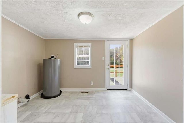 587 Whooping Creek Road, Carrollton, GA 30116