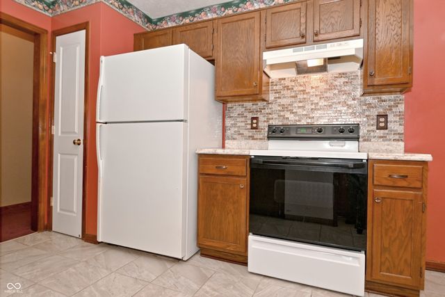 2644 Sunningdale Court, Indianapolis, IN 46234