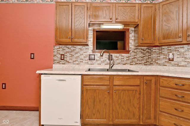 2644 Sunningdale Court, Indianapolis, IN 46234