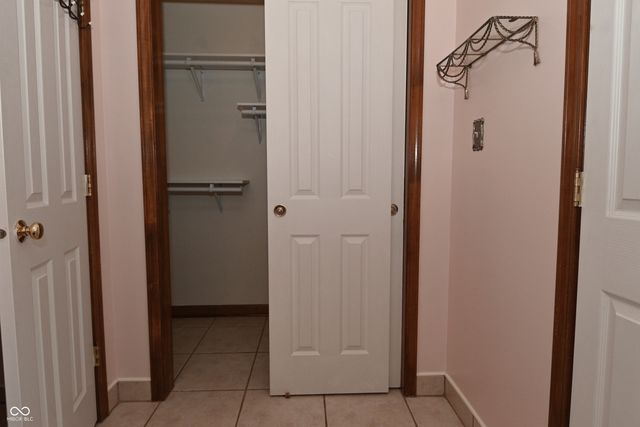 2644 Sunningdale Court, Indianapolis, IN 46234