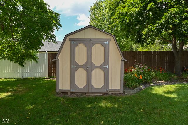 2644 Sunningdale Court, Indianapolis, IN 46234