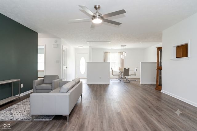 2644 Sunningdale Court, Indianapolis, IN 46234