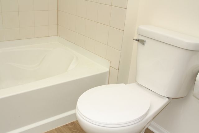 2969 Saganashkee Lane, Naperville, IL 60564