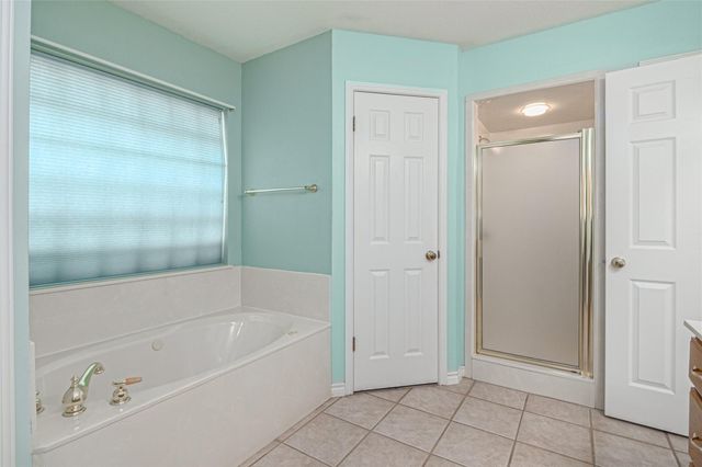 668 Sagewood PKWY, Seguin, TX 78155