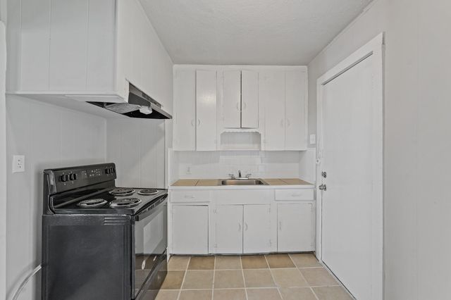 10922 Oswego Street, Jacinto City, TX 77029