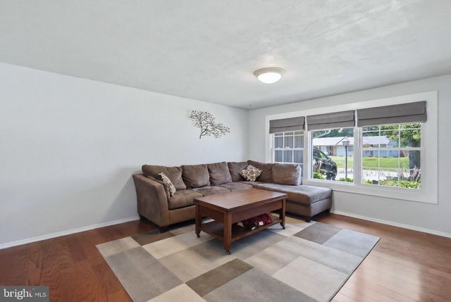 2523 LISA DR, Waldorf, MD 20601