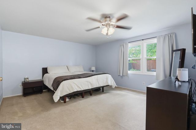 2523 LISA DR, Waldorf, MD 20601