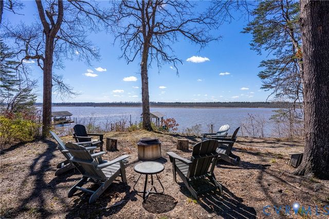 774 Grass Creek Trl, Little Plymouth, VA 23091