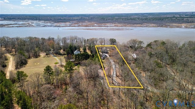 774 Grass Creek Trl, Little Plymouth, VA 23091