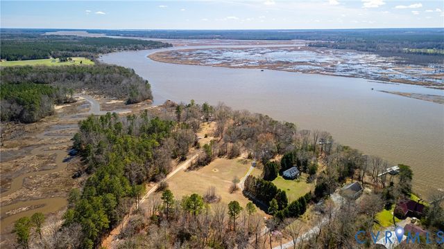 774 Grass Creek Trl, Little Plymouth, VA 23091