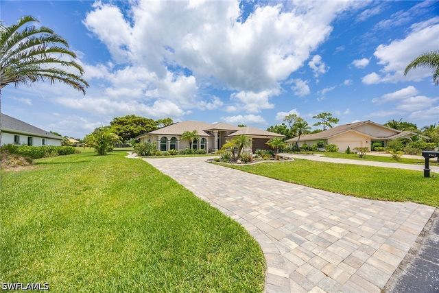 9962 Ortega LN, Bonita Springs, FL 34135