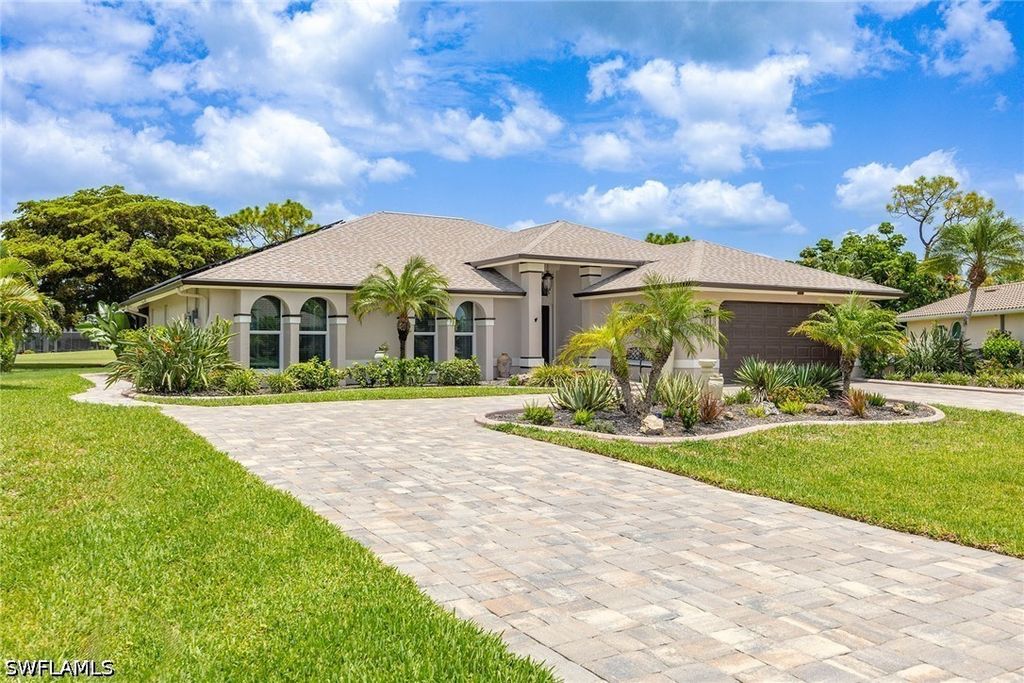 9962 Ortega LN, Bonita Springs, FL 34135
