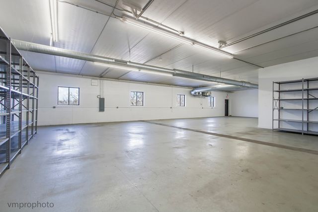 22290 N Hillview Drive 4A-B, Lake Barrington, IL 60010