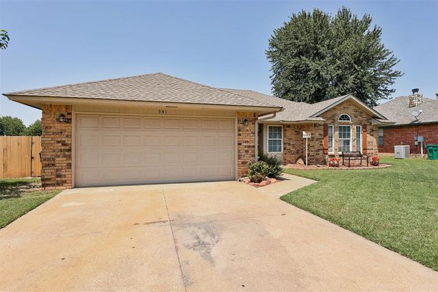 541 NW 169th Street, Edmond, OK 73012