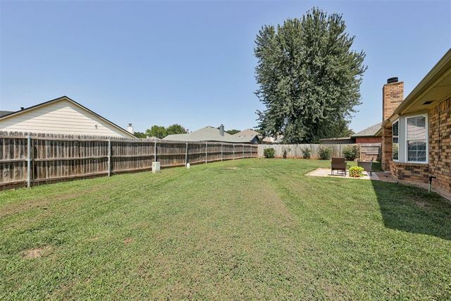 541 NW 169th Street, Edmond, OK 73012