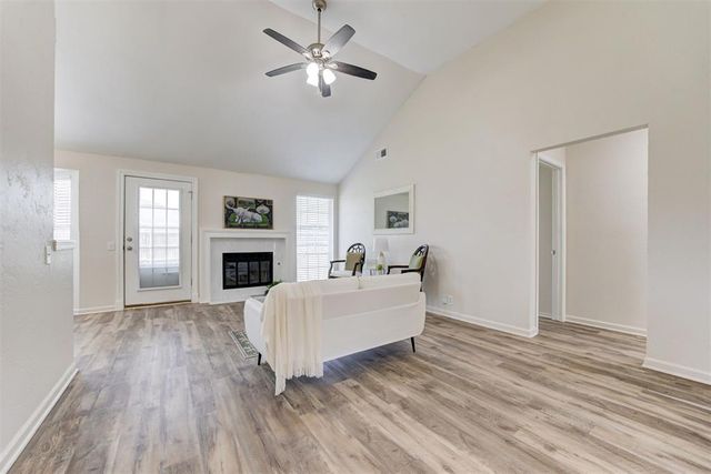 541 NW 169th Street, Edmond, OK 73012