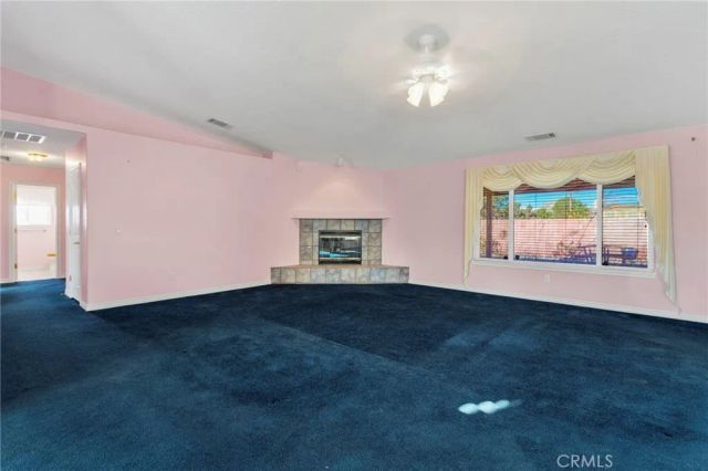 16460 Malahat Road, Apple Valley, CA 92307