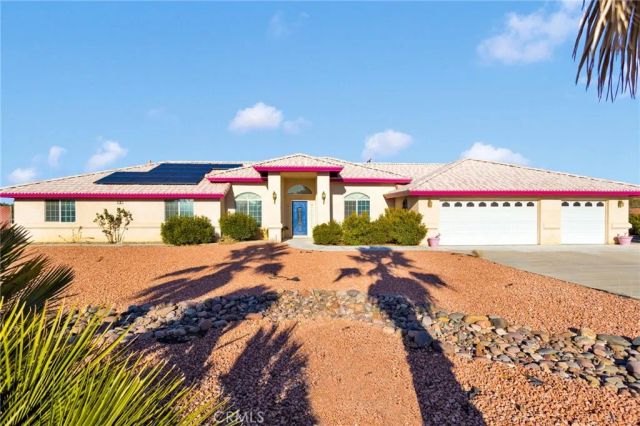 16460 Malahat Road, Apple Valley, CA 92307