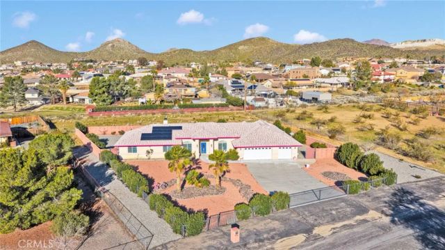 16460 Malahat Road, Apple Valley, CA 92307
