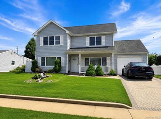 4161 Harriet Rd, Bethpage, NY 11714