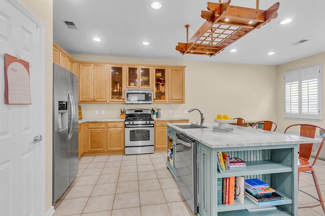 1504 Royal Colony Road, Johns Island, SC 29455