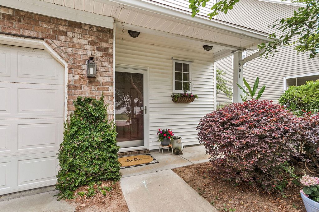 1504 Royal Colony Road, Johns Island, SC 29455