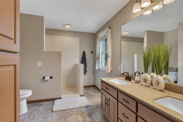 2668 Waterford Court, Saint Cloud, MN 56301