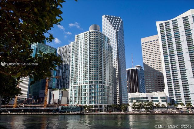 300 S Biscayne Blvd T-3004, Miami, FL 33131