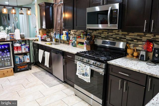 316 W RUSCOMB ST, Philadelphia, PA 19120