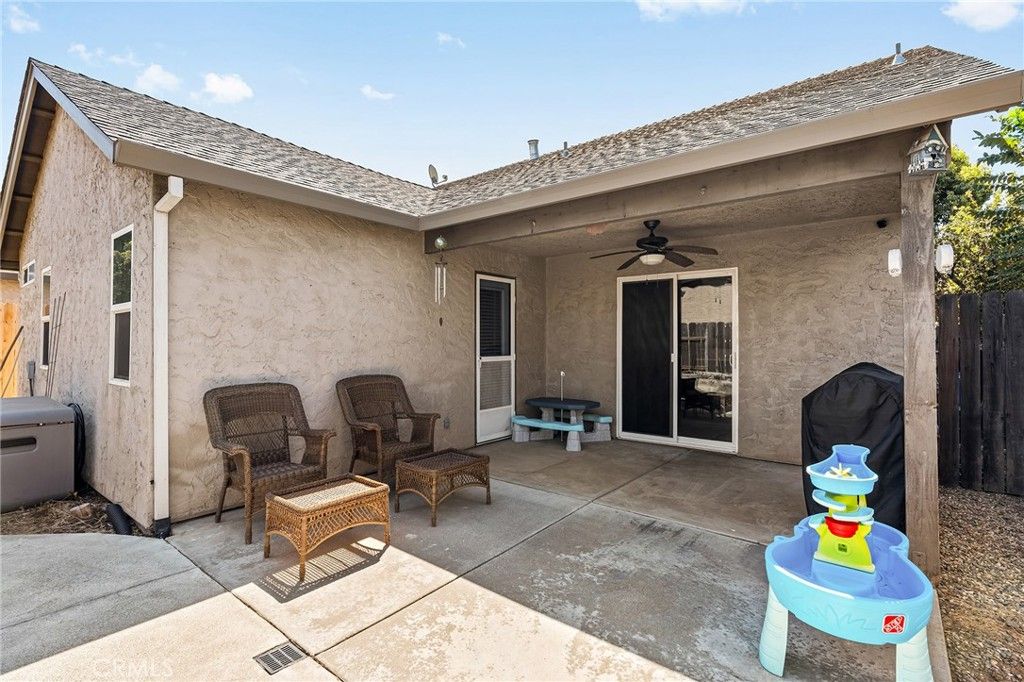 Image 33 of property listing at 1005 Windsor, Chico, CA 95926